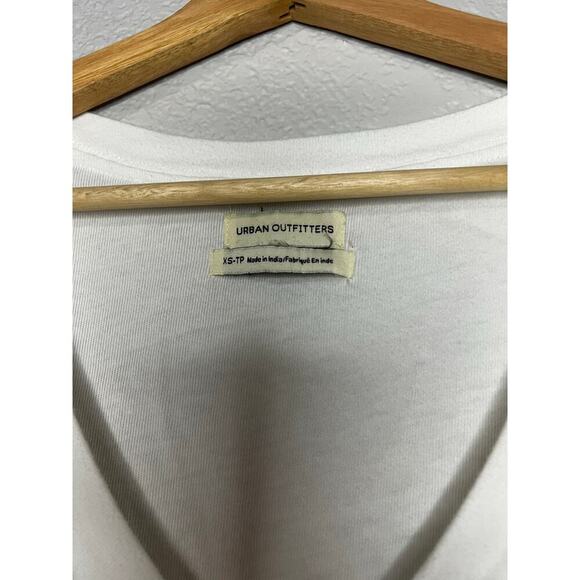 Urban outfitters oversized V-neck - Picture 3 of 5